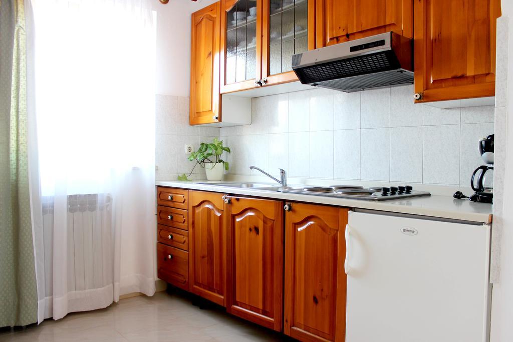 Apartments Cavae Romanae Medulin Exterior photo